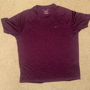 Under Armour Men’s Maroon Short-Sleeve Performance Tee